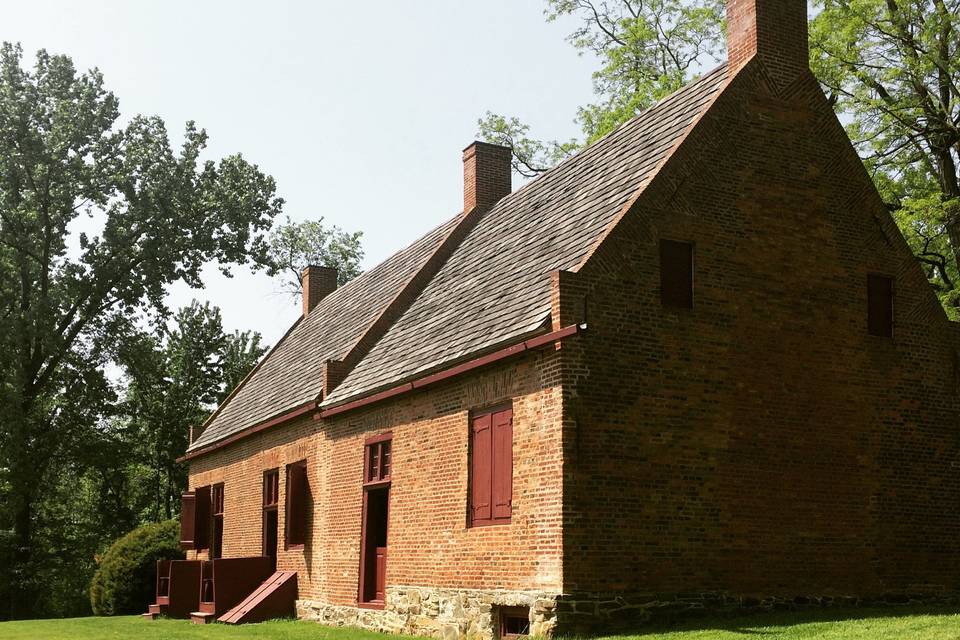 C.1737 Luykas Van Alen House set on 30 acres