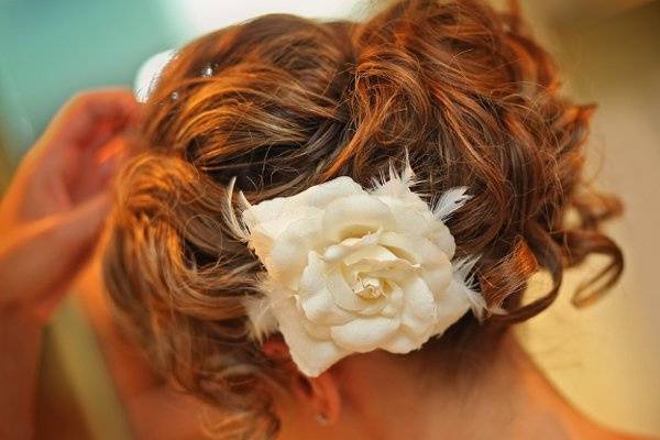 great beach wedding hair!!