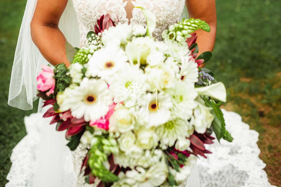 Jasmyn's bridal bouquet
