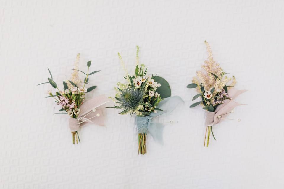 Dainty Boutonnieres