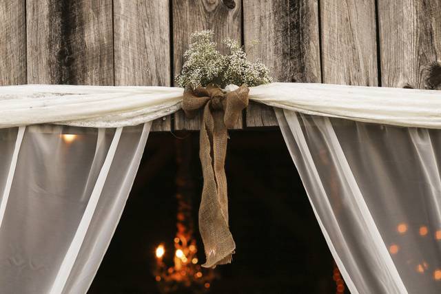 Simple Country Wedding