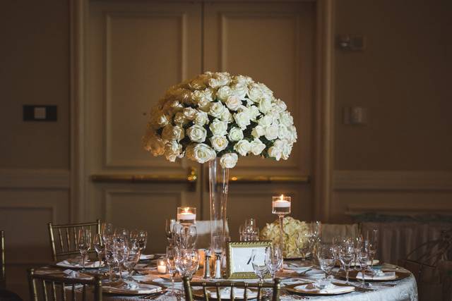 White flower centerpiece