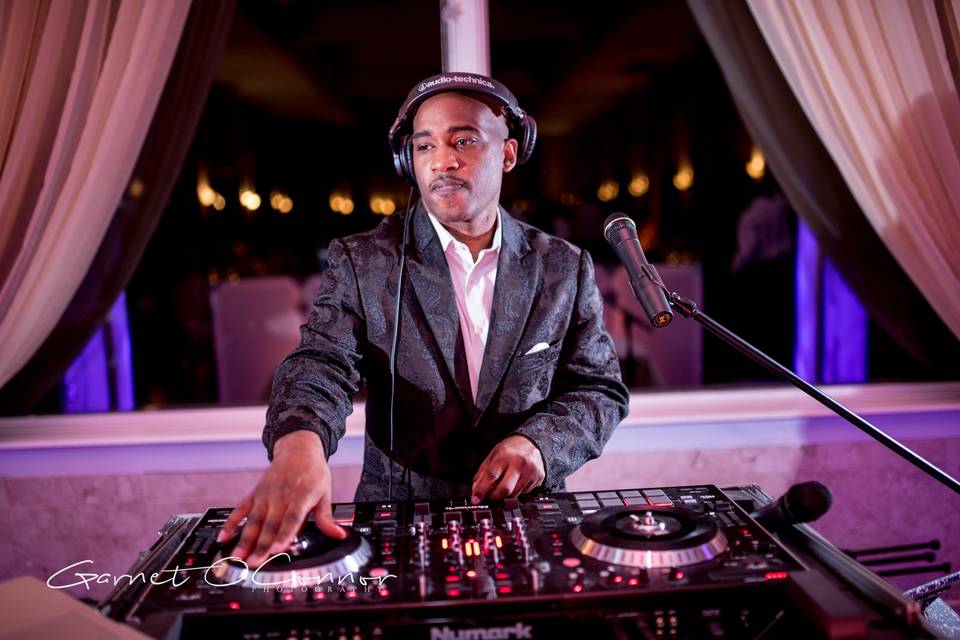 Wedding DJ