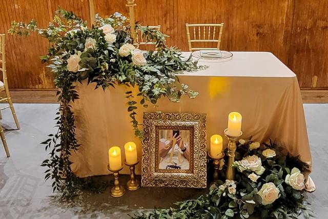 Main Table Decorations