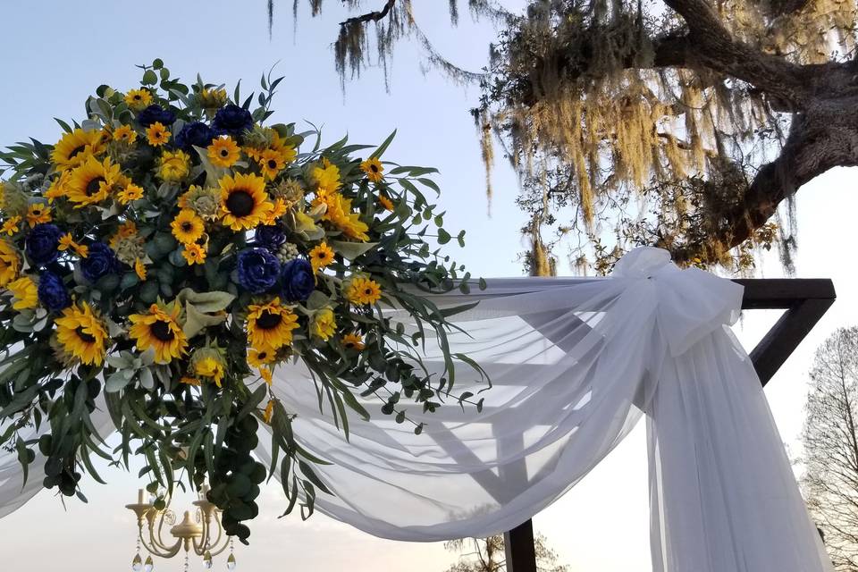 Head Table Sunflower Decoratio