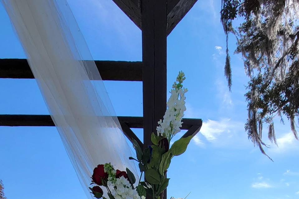 Vase Oak Barrel Arrangement