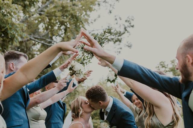 Bridal Party - Erin Doty Photo