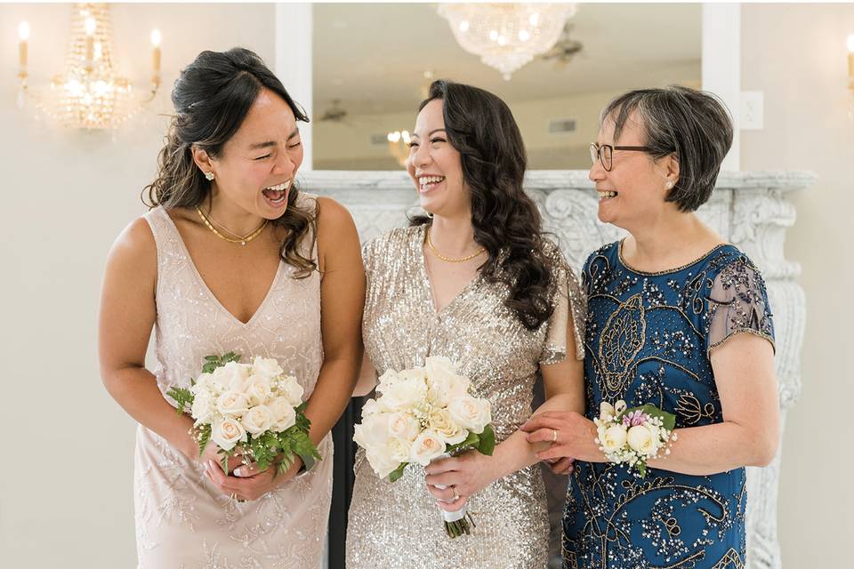 Hilary, mom and sister