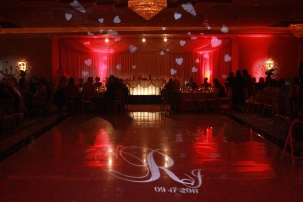 A-List DJ's, Photo Booths, and Elegant Lighting