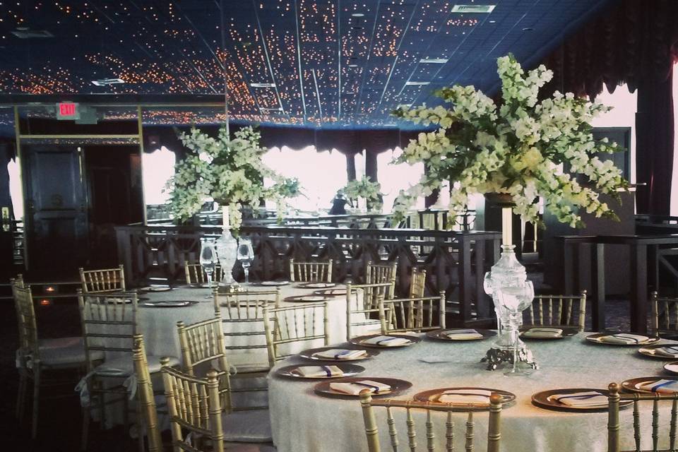 CONFETTI FAMILY EVENT PRODUCTION