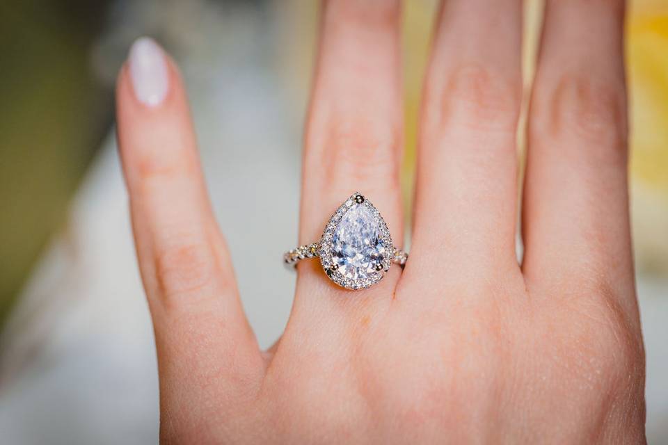 Pear Engagement Ring