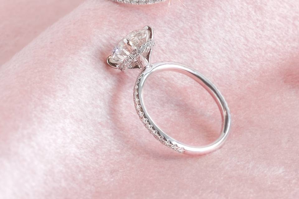 Under Halo Wedding Set