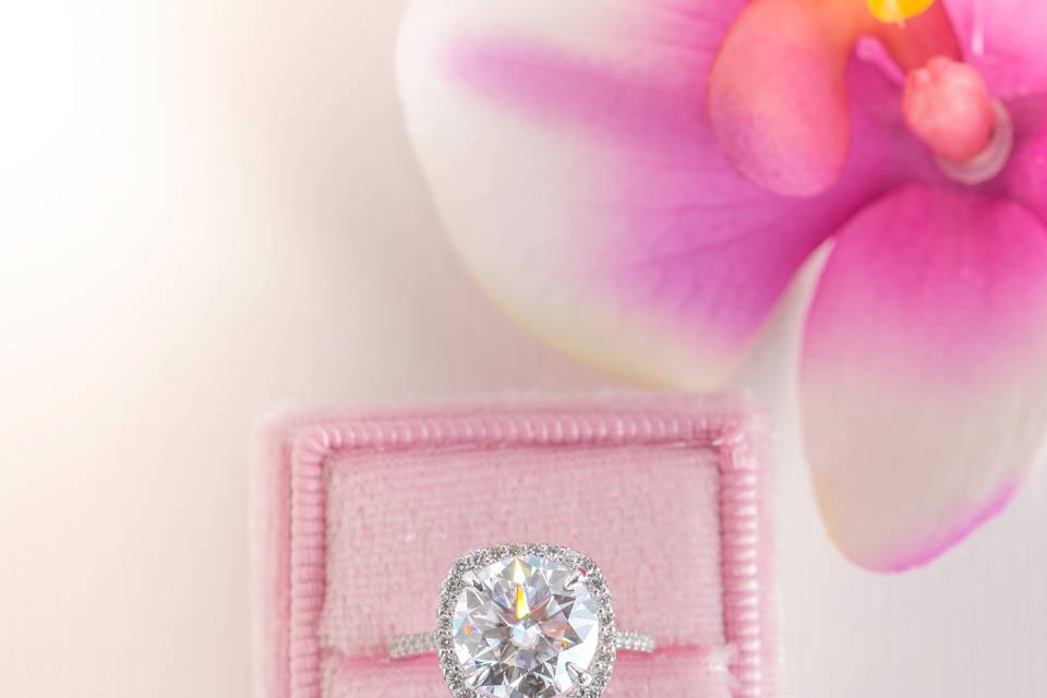 Cushion Cut Halo Ring