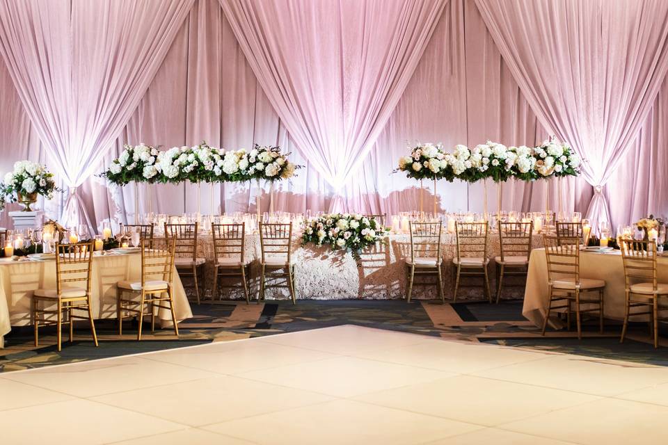 Romantic Head Table