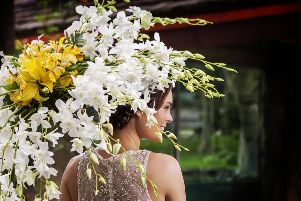 Image by Dragon Photography. Custom Bridal Fresh Floral Parasol Bouquet design by Vivid Expressions LLC.  Event design, flowers, and decor by Vivid Expressions at The Virgina Zoo, Norfolk, Virginia.  Wedding Stylist.  Event Design and Floral Design presentation.  Event planning, wedding planning, wedding design, event design, wedding flowers, event flowers and decor.  Luxury wedding, Luxury event design planning.