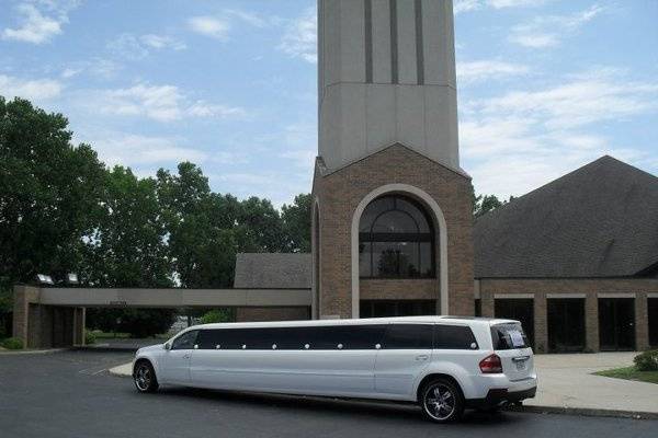 Exotic Coach Limousine Chicago