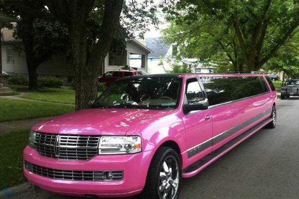 Exotic Coach Limousine Chicago