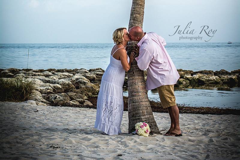 Key West beach wedding , renewal vows in Key West, Key West elopement, Key West photographer. Julia Roy Photography