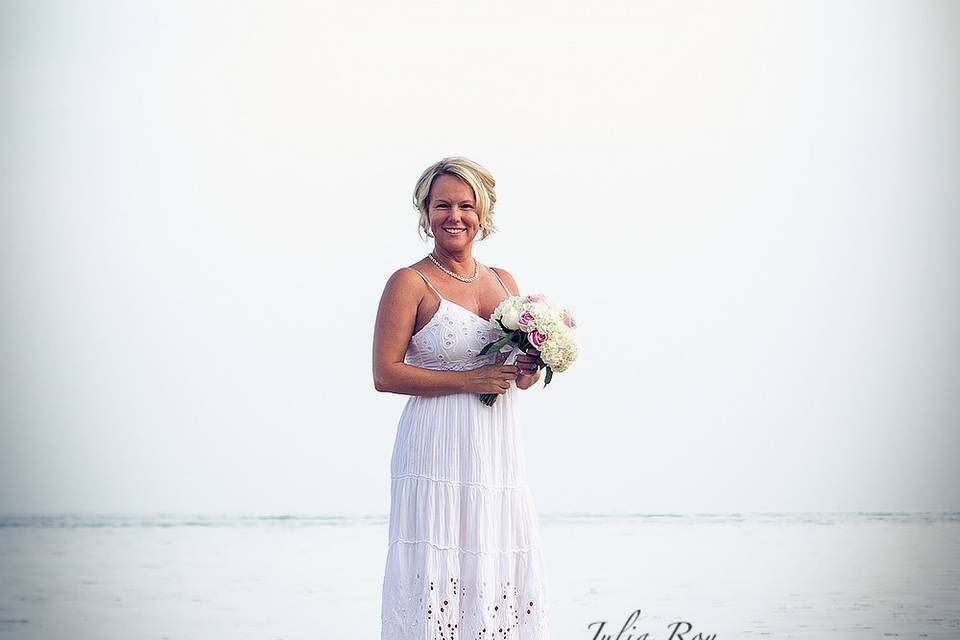 Key West beach wedding , renewal vows in Key West, Key West elopement, Key West photographer. Julia Roy Photography