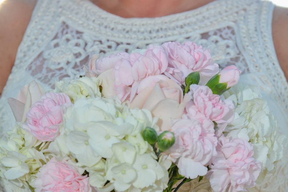 Key West beach wedding , renewal vows in Key West, Key West elopement, Key West photographer. Julia Roy Photography