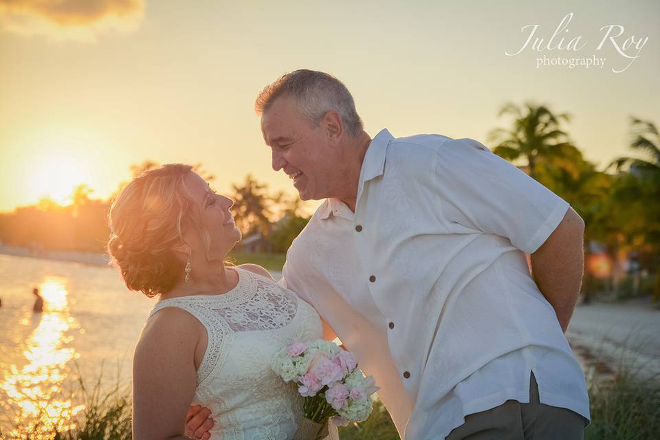 Key West beach wedding , renewal vows in Key West, Key West elopement, Key West photographer. Julia Roy Photography