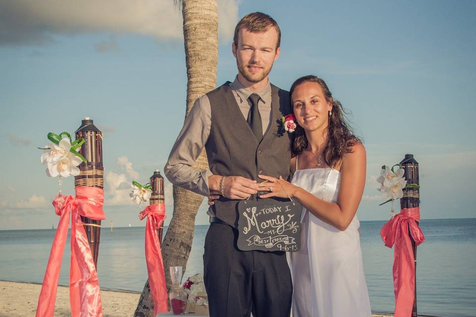 Key West beach wedding , renewal vows in Key West, Key West elopement, Key West photographer. Julia Roy Photography