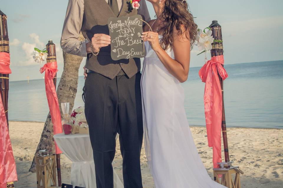 Key West beach wedding , renewal vows in Key West, Key West elopement, Key West photographer. Julia Roy Photography