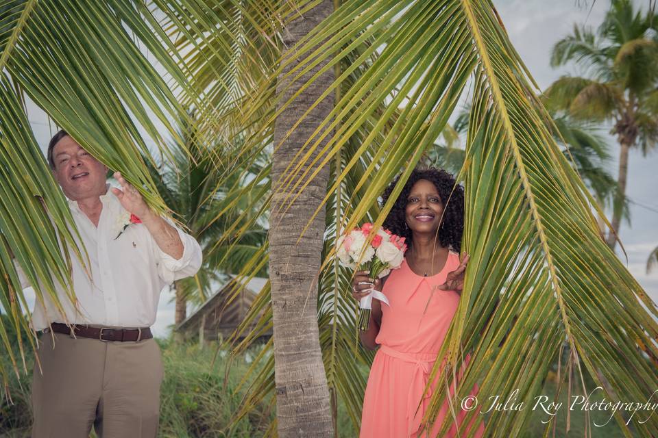 Key West beach wedding , renewal vows in Key West, Key West elopement, Key West photographer. Julia Roy Photography