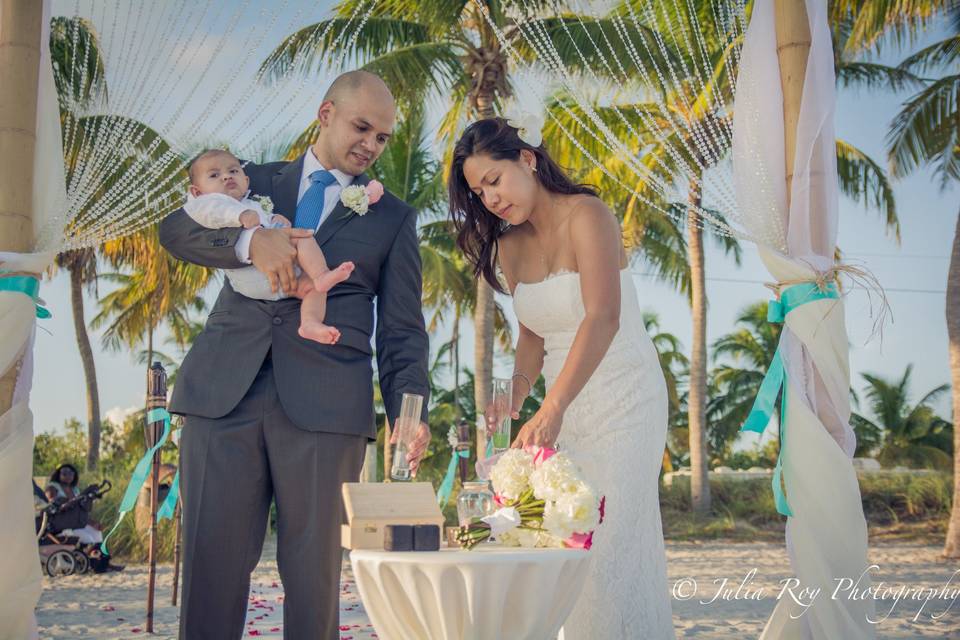 Key West beach wedding , renewal vows in Key West, Key West elopement, Key West photographer. Julia Roy Photography