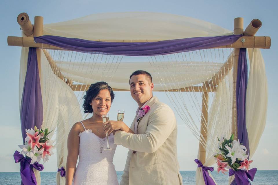 Key West beach wedding , renewal vows in Key West, Key West elopement, Key West photographer. Julia Roy Photography