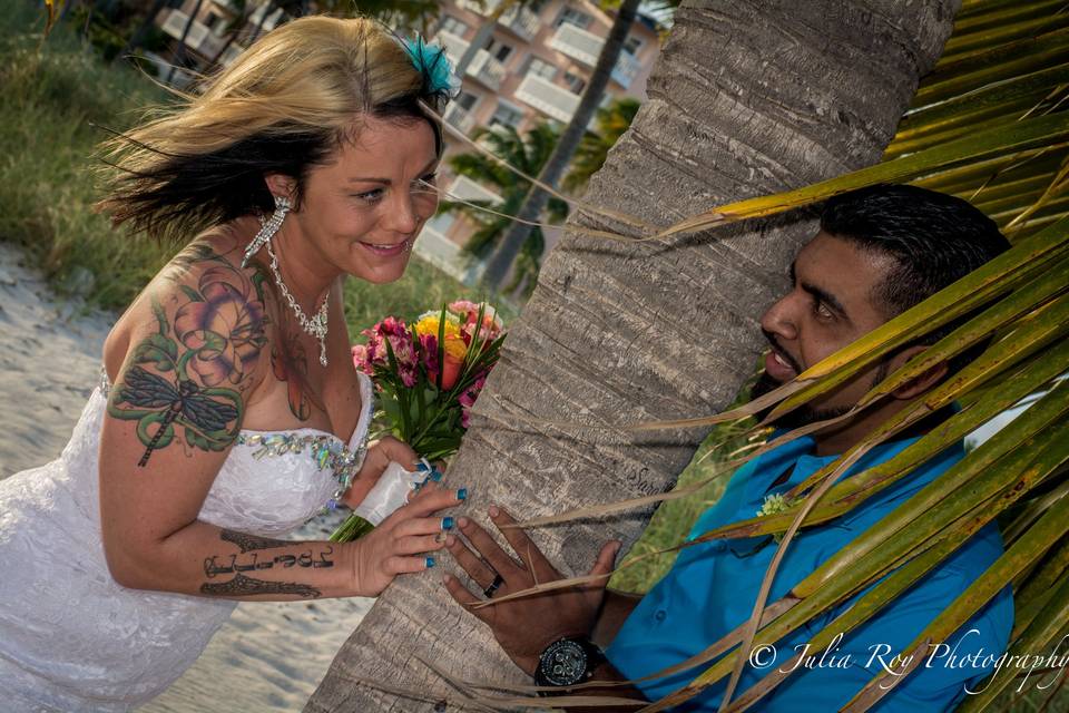 Key West beach wedding , renewal vows in Key West, Key West elopement, Key West photographer. Julia Roy Photography