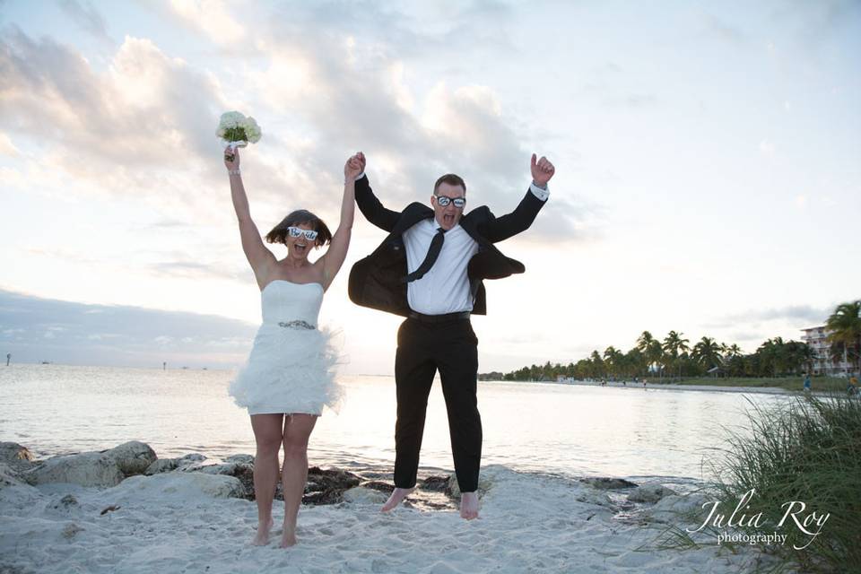 Key West beach wedding , renewal vows in Key West, Key West elopement, Key West photographer. Julia Roy Photography