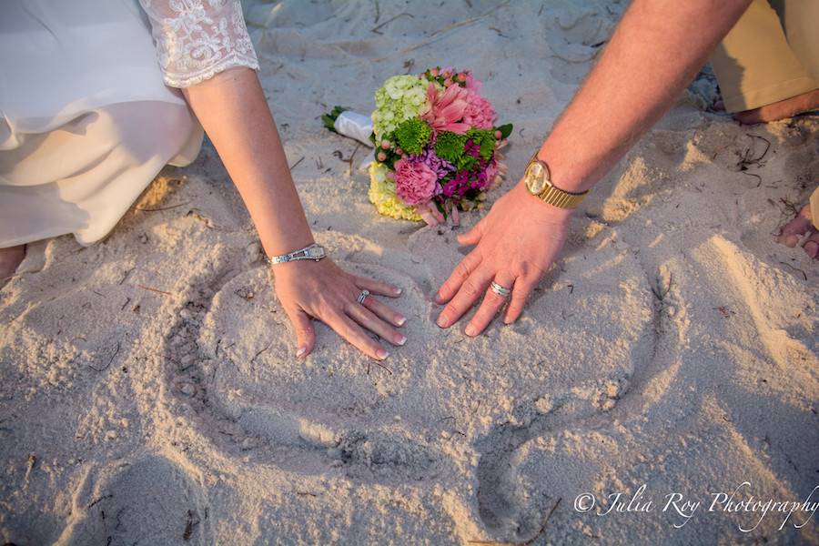 Key West beach wedding , renewal vows in Key West, Key West elopement, Key West photographer. Julia Roy Photography , beach wedding, flowers