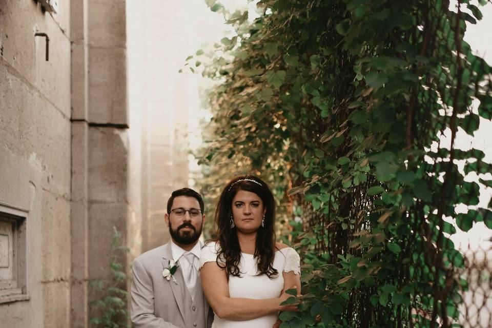 Bride and groom outdoor photo