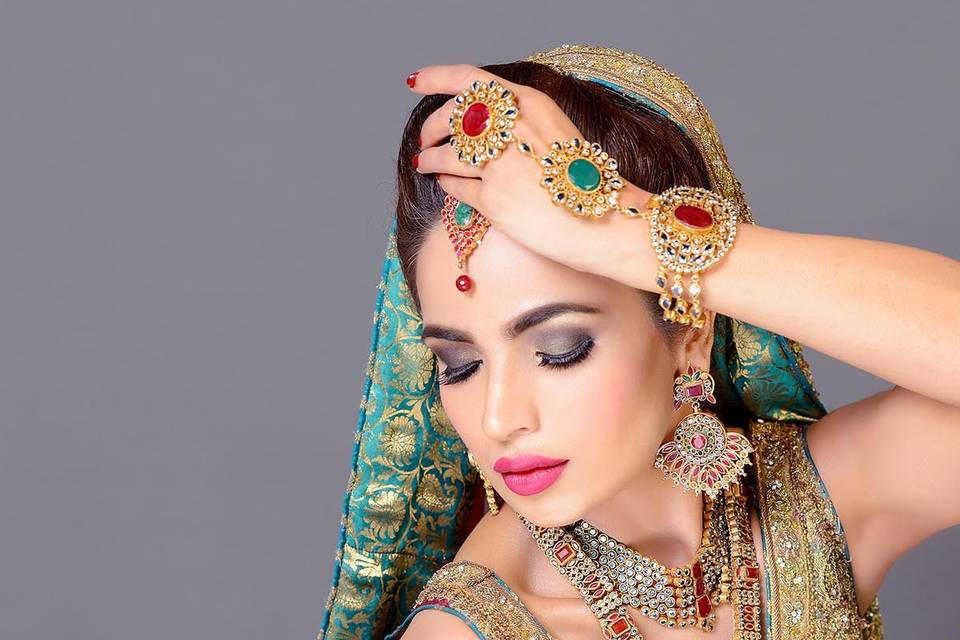 Beautydazzled- Makeup by Alia