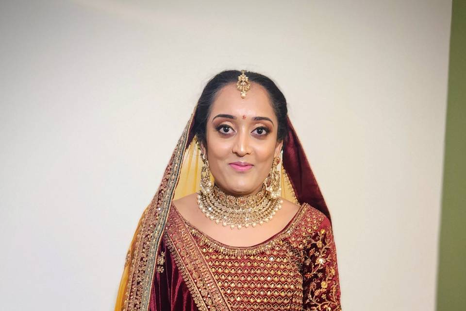 Gorgeous Gujarati Bride