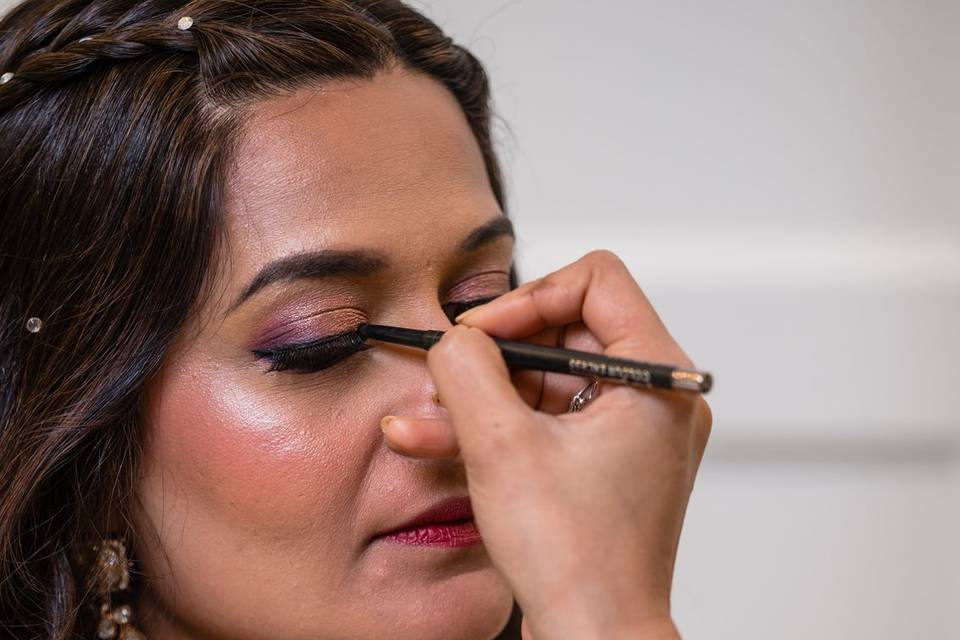 Flawless makeup work on bride