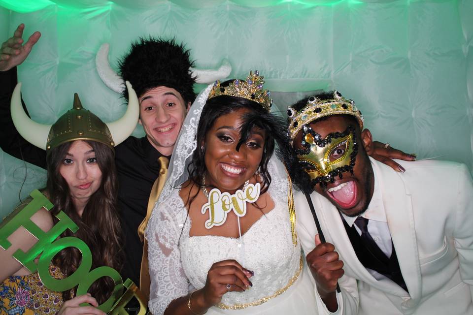 PHOTOBOOTH RENTAL for Weddings