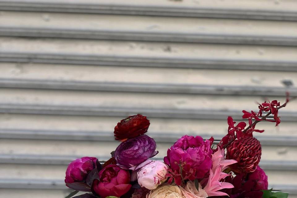 ELOPEMENT BOUQUET, WILD