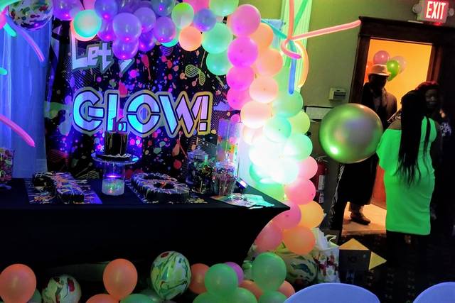 Glow party