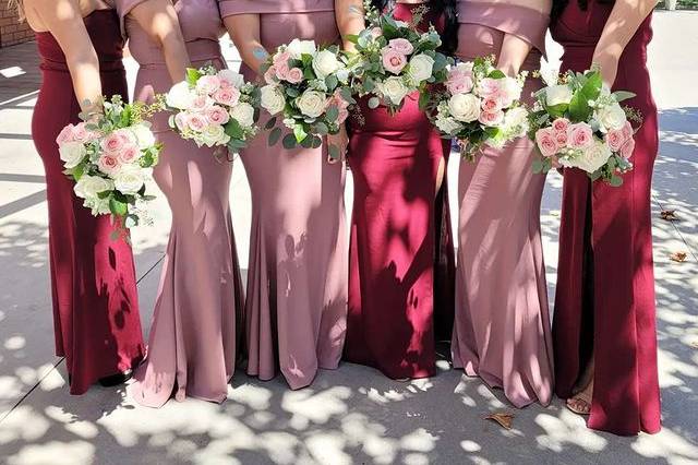 Blush pink bridesmaid bouquets
