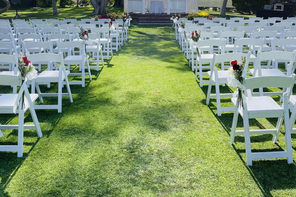 The wedding floral decor