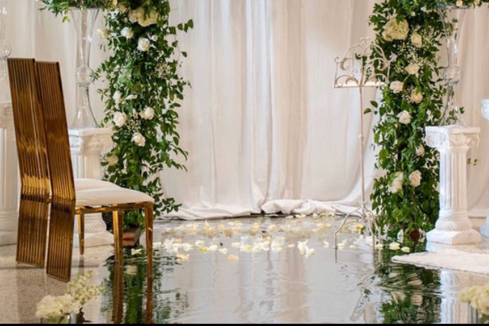 LC BRIDAL & EVENT COMPANY