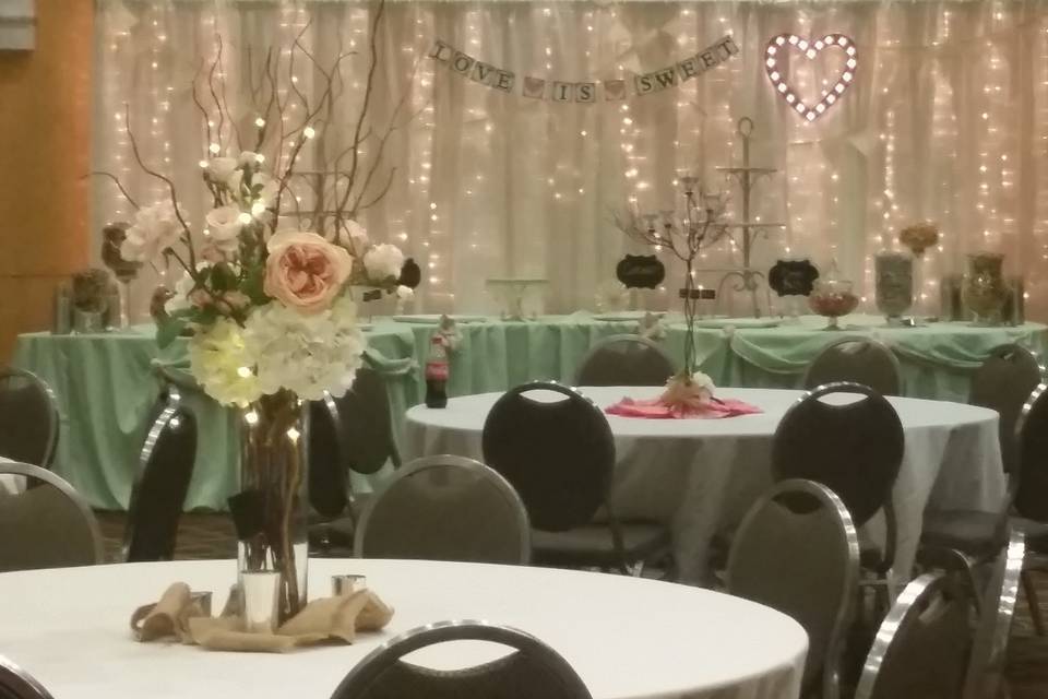 Inside Decor Rental