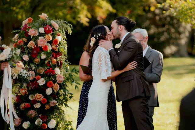 Frame & Vow Wedding Studio