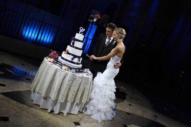 Cake cutting