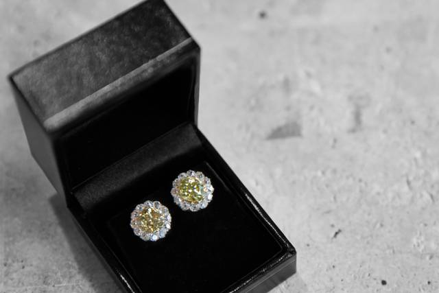 Wedding day jewelry
