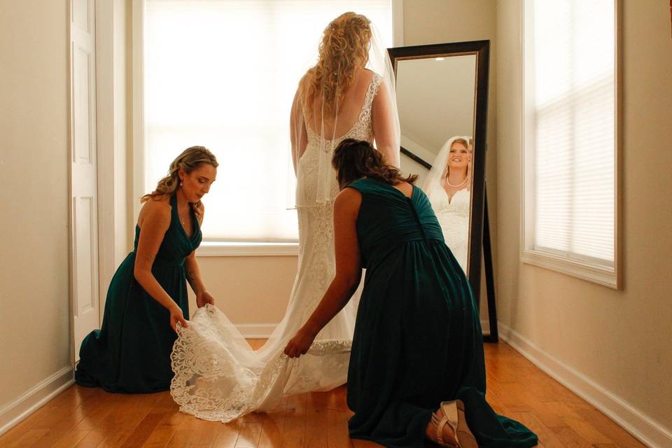 downtown-bridal-dress-attire-salisbury-md-weddingwire