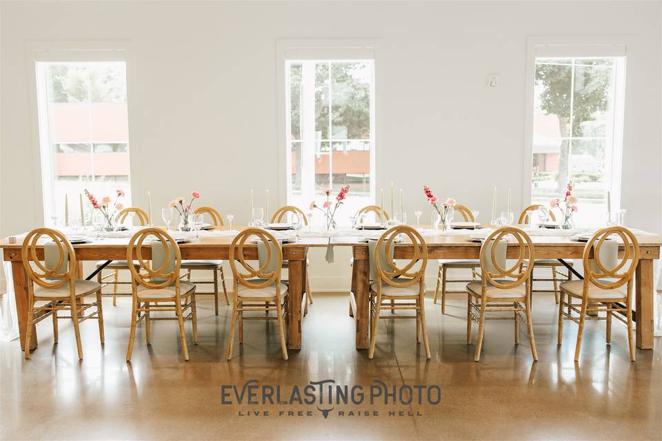 Bright and airy tablescape
