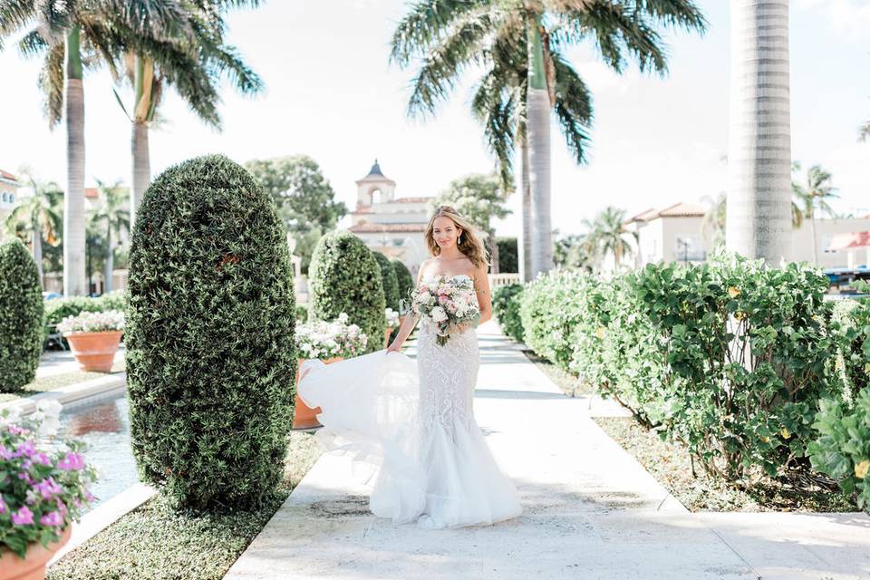 Champagne & GRIT - Dress & Attire - Palm Beach Gardens, FL - WeddingWire